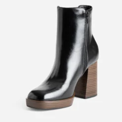Boots noir à talon esprit rétro
