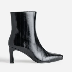 Boots noir verni effet rayures