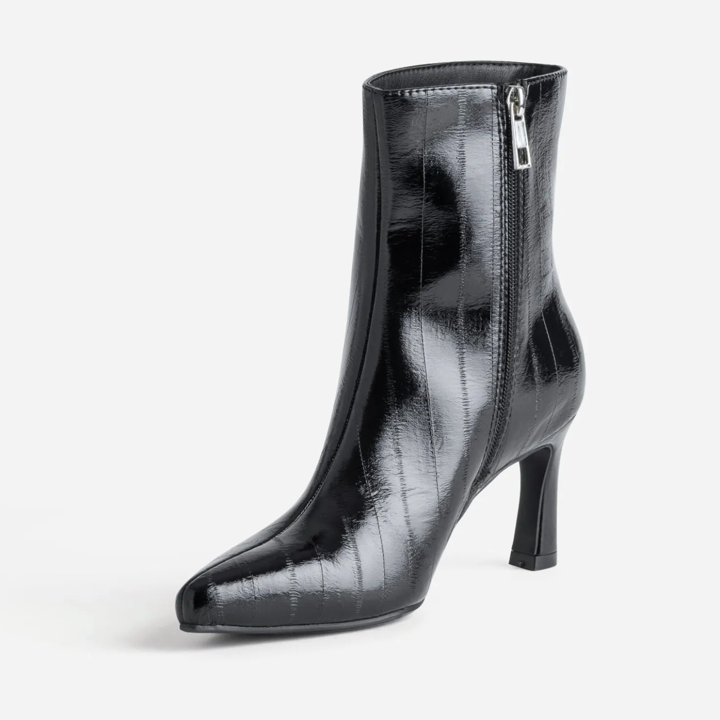 Boots noir verni effet rayures