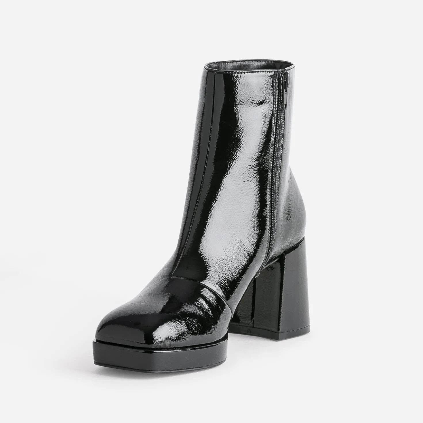 Boots noir verni à plateforme