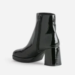 Boots noir verni à plateforme