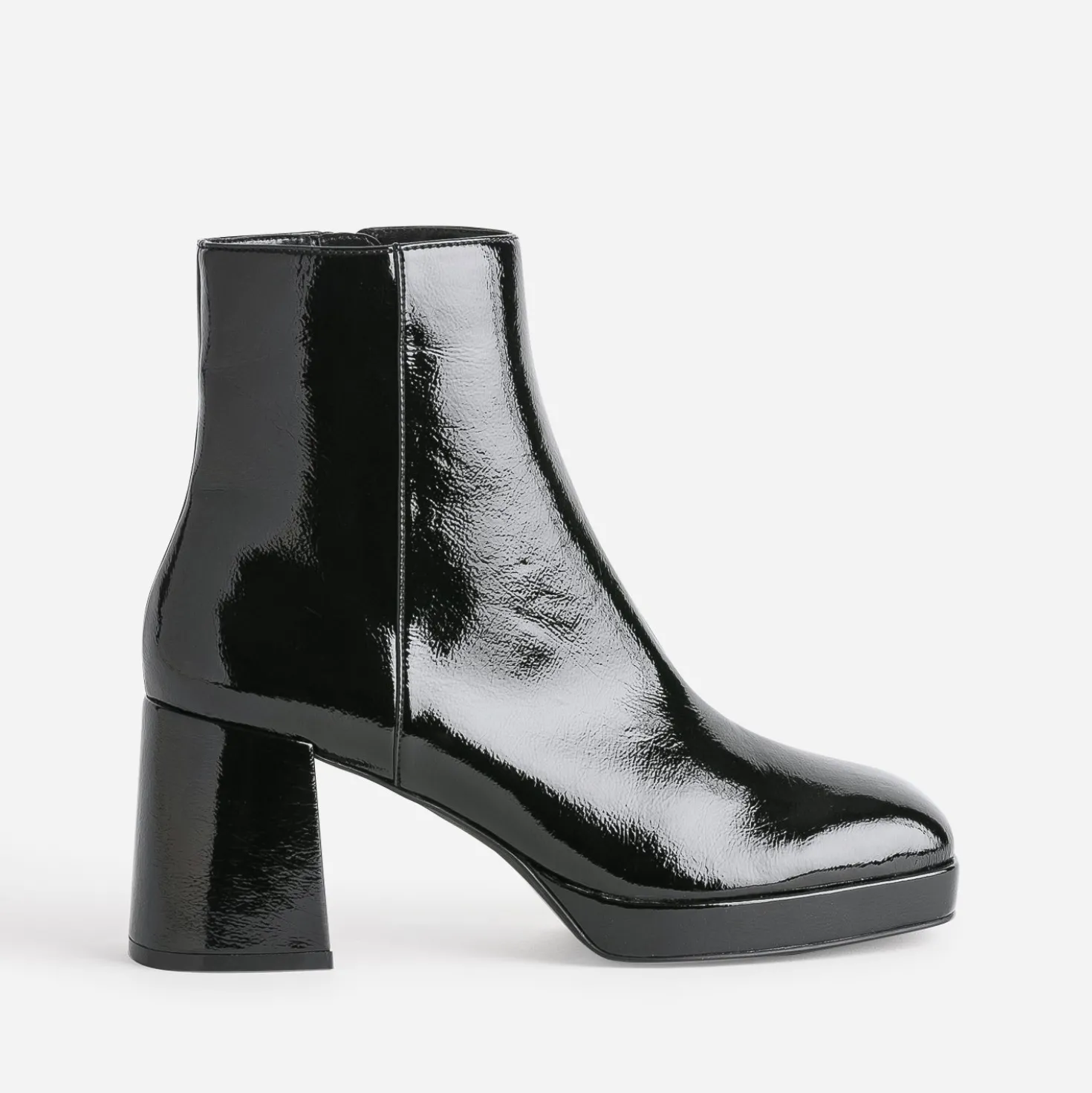 Boots noir verni à plateforme