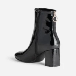 Boots noir verni zip arrière