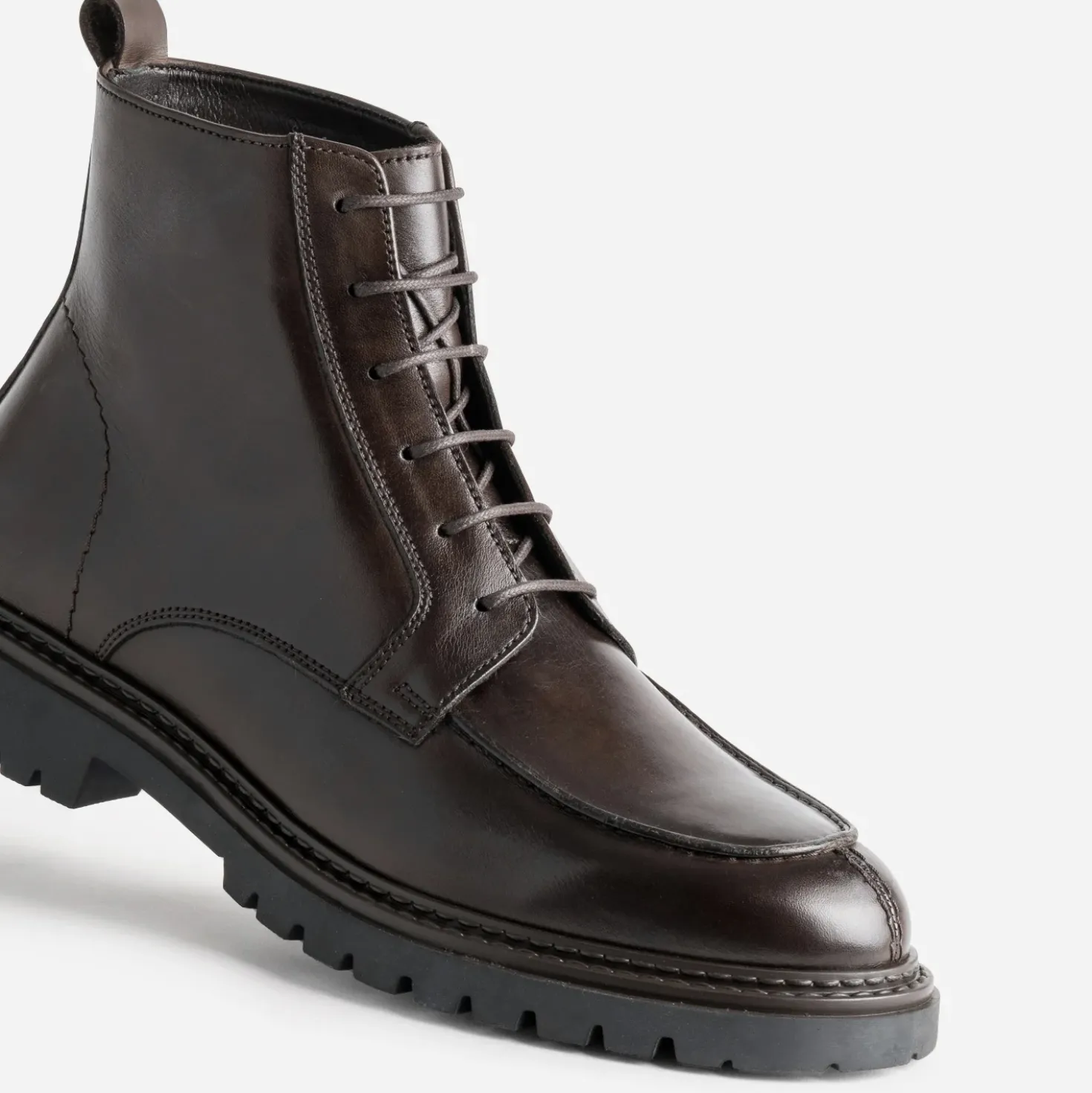 Boots plateau à lacet marron cuir semelle crantée