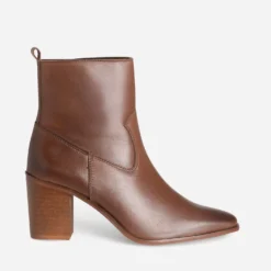 Boots talon en cuir marron