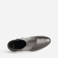 Boots à talon marron cuir bride cloutée