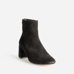 Boots à talon noir cuir velours