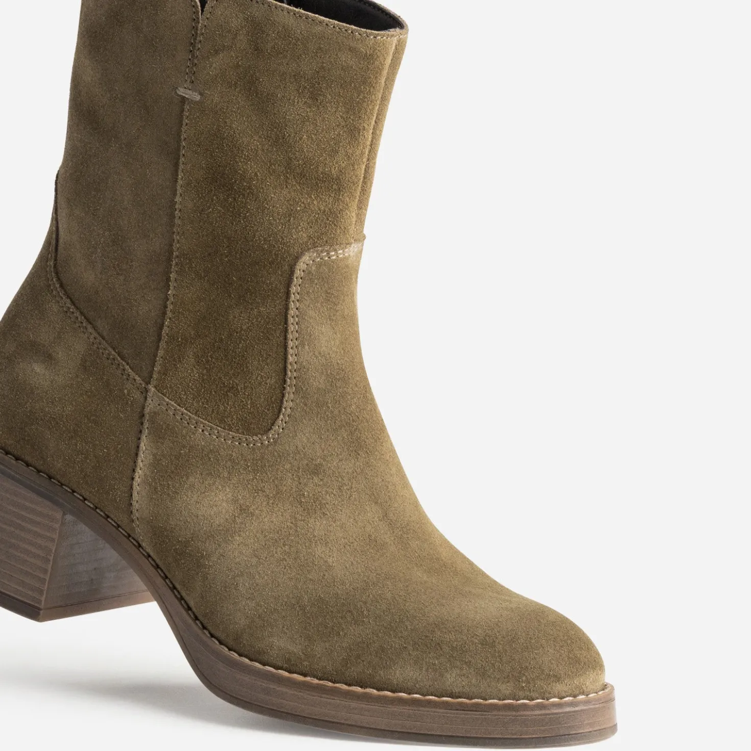 Boots taupe cuir velours