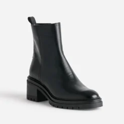 Boots TEXTO noir en cuir semelle crantée