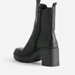 Boots TEXTO noir à semelle crantée