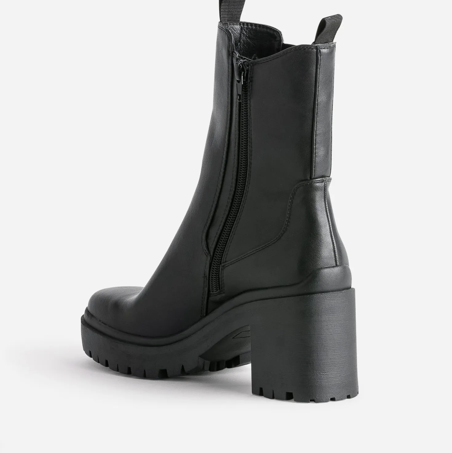 Boots TEXTO noir à semelle crantée
