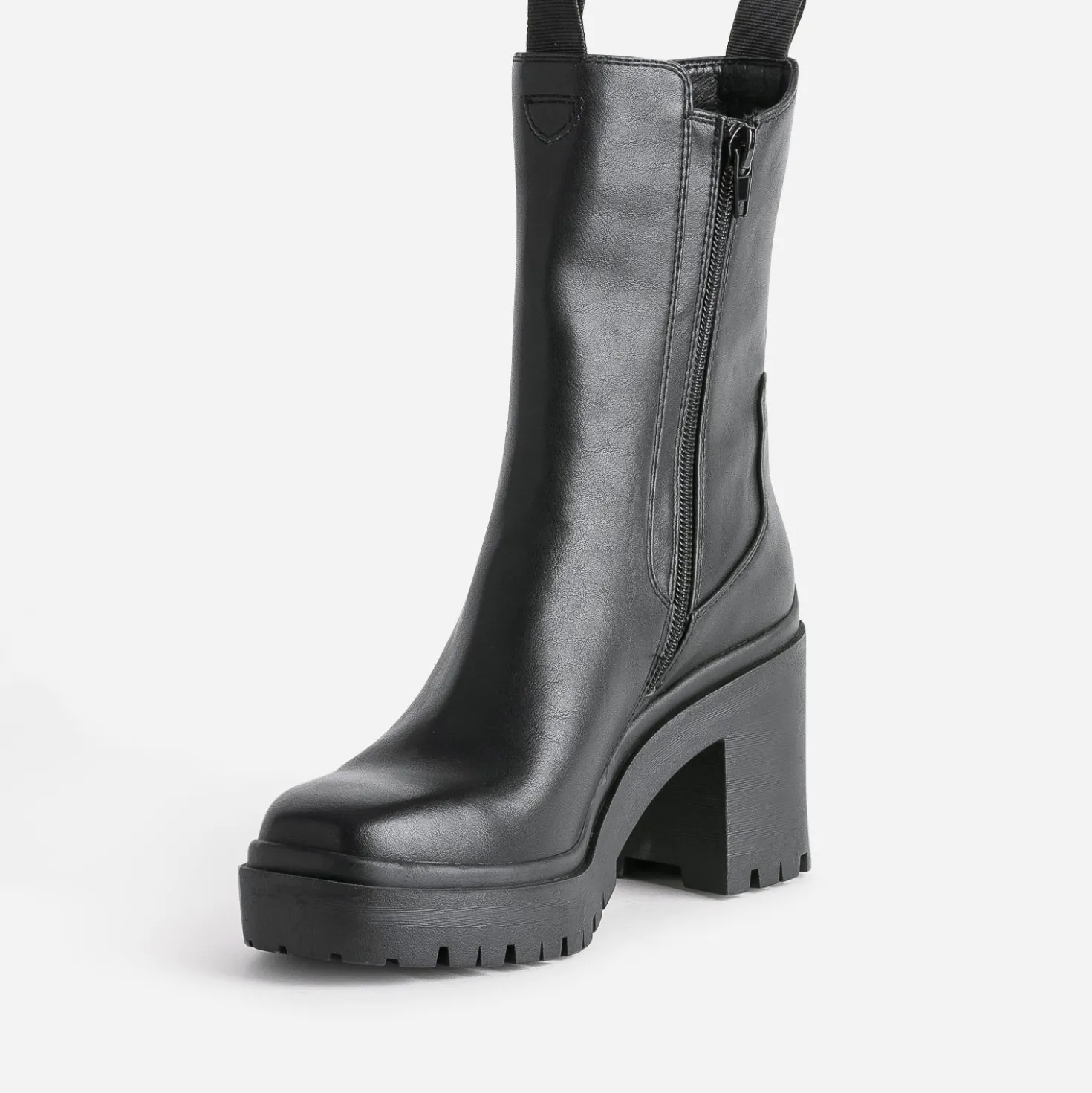 Boots TEXTO noir à semelle crantée