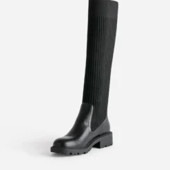 Botte-chaussette TEXTO noire bi matière