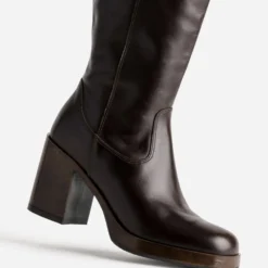 Botte marron en cuir esprit rétro