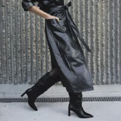 Botte noir cuir drapé