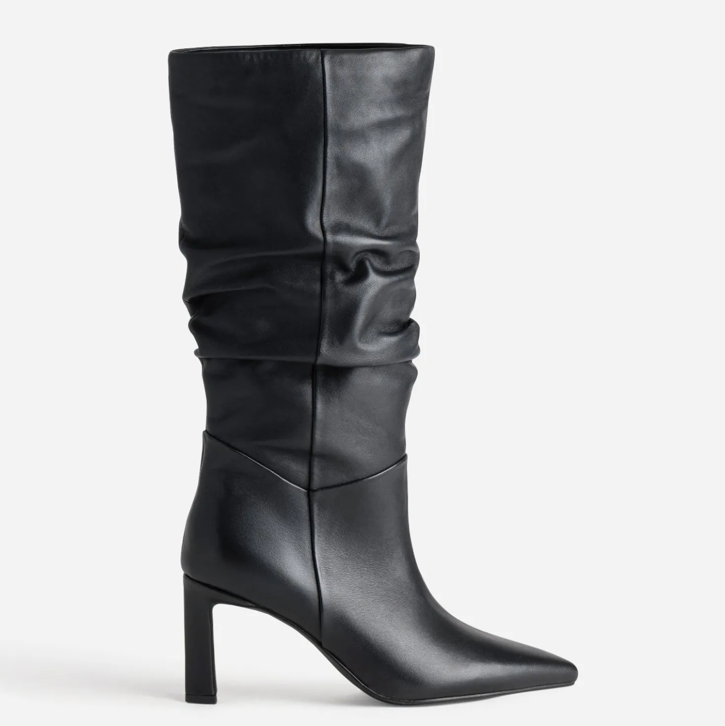 Botte noir cuir drapé