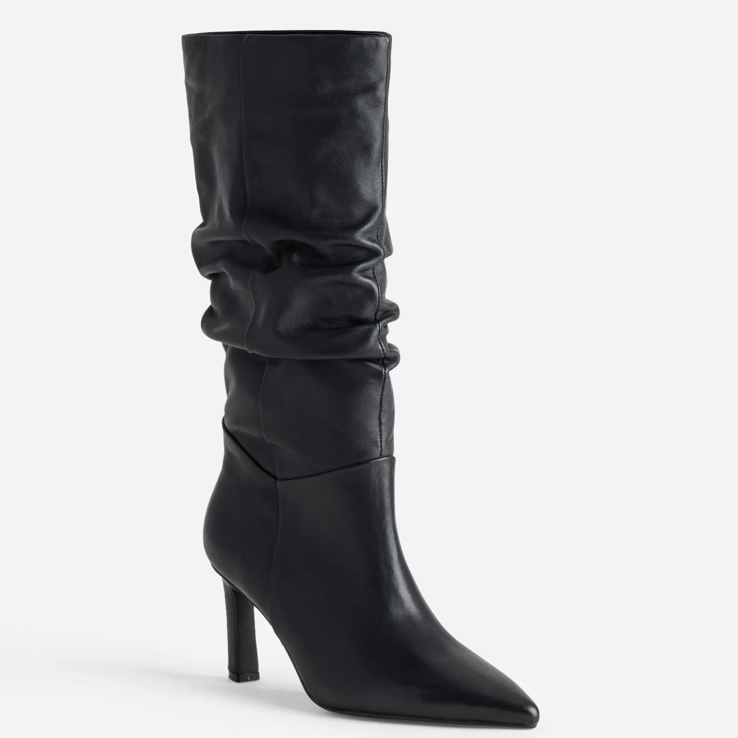 Botte noir cuir drapé
