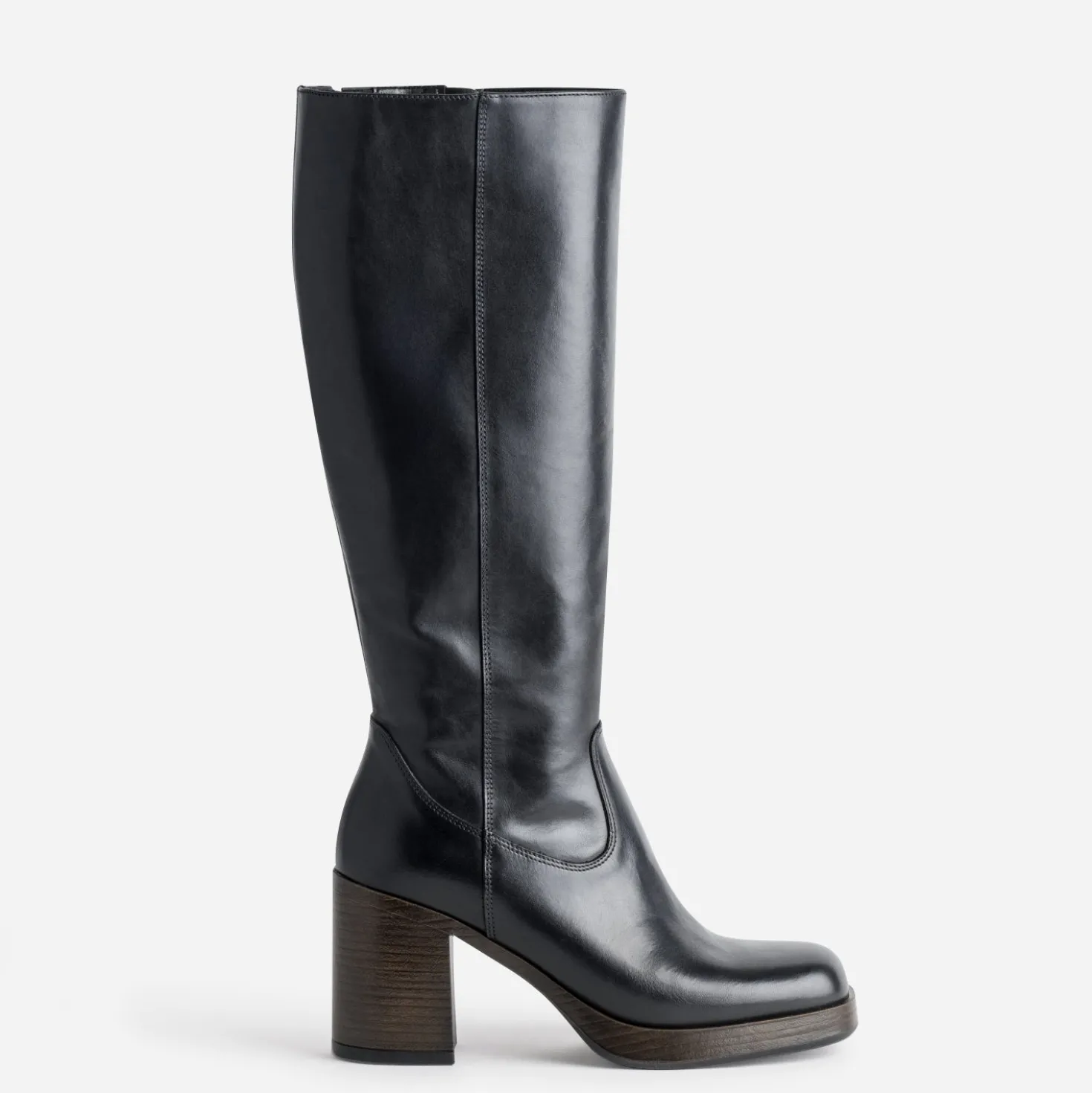 Botte noire cuir esprit rétro