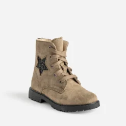 Bottine BUGGY éco-conçue kaki en cuir velours décor étoile
