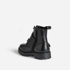 Bottine BUGGY noire boucle-coeur