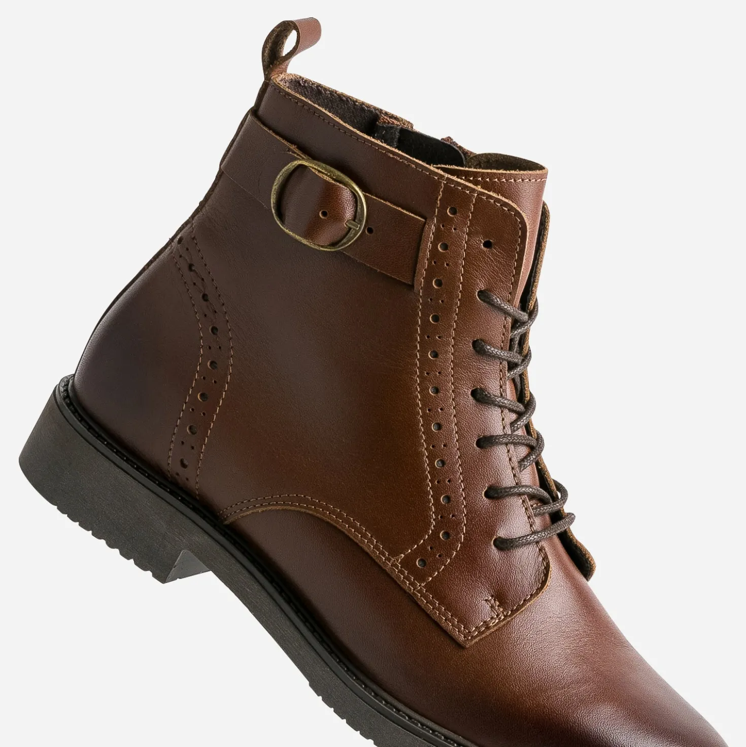 Bottine cognac cuir détails perforés