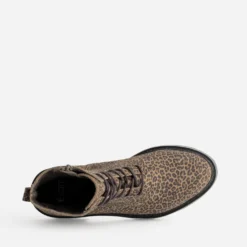 Bottine à lacet beige cuir velours à motif léopard