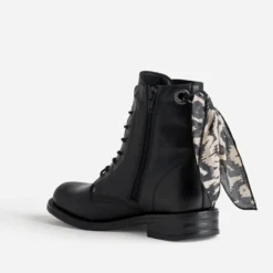 Bottine noire cuir détail ruban