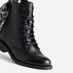 Bottine noire cuir détail ruban