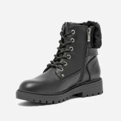 Bottine noire fourrée
