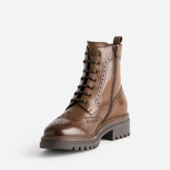 Bottine TEXTO cognac cuir détails perforations