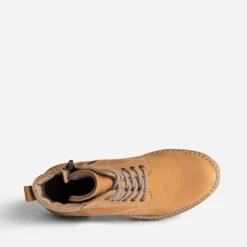 Bottine TEXTO ocre cuir nubuck à semelle crantée