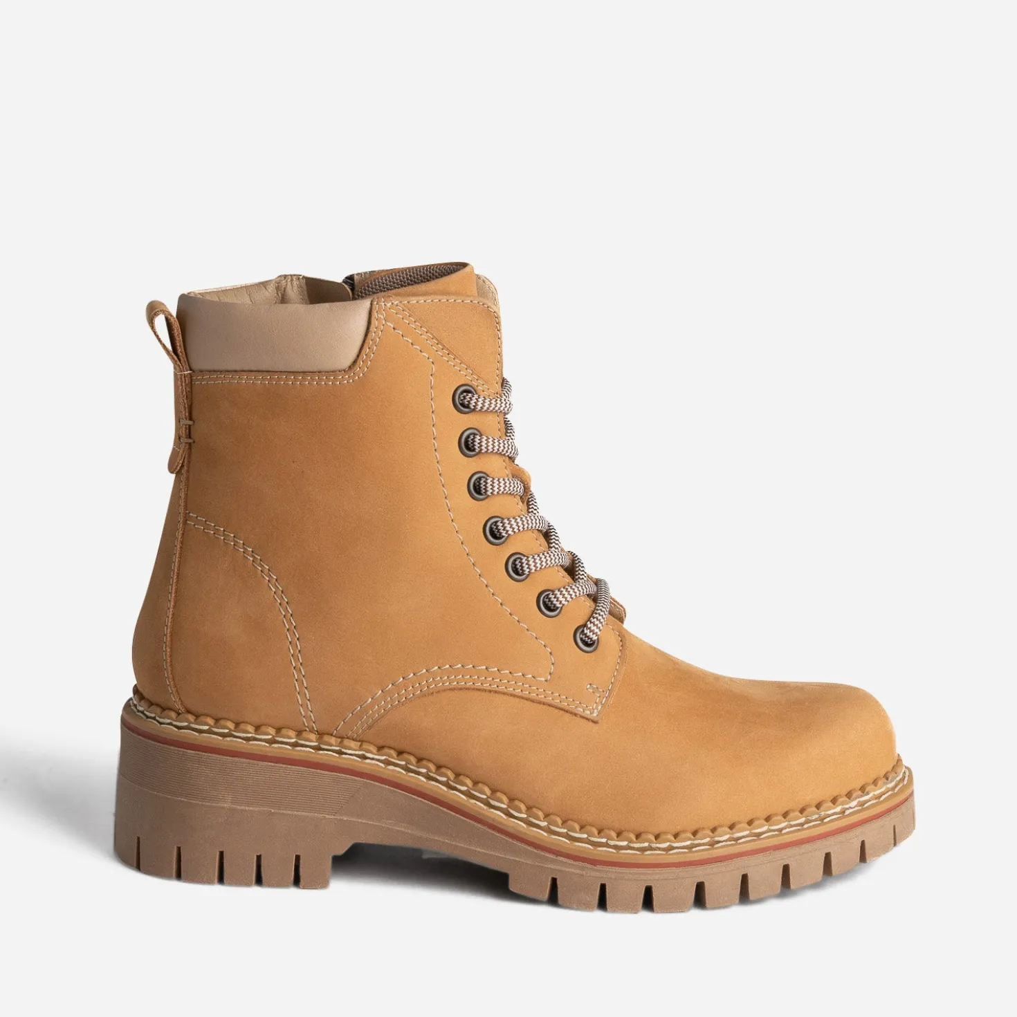 Bottine TEXTO ocre cuir nubuck à semelle crantée