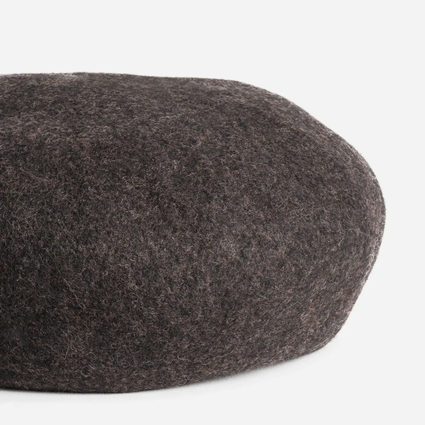 Béret marron laine feutrée