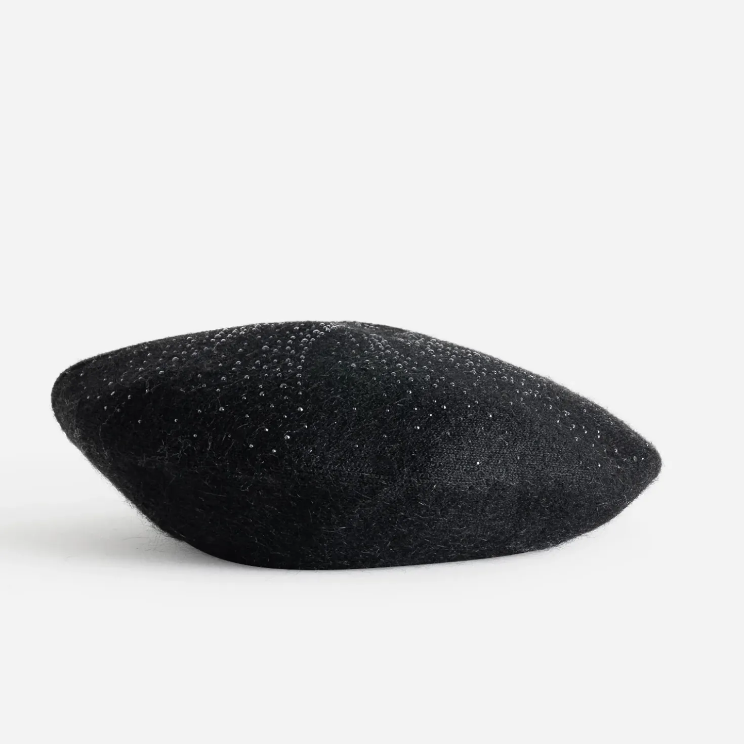 Béret noir à strass
