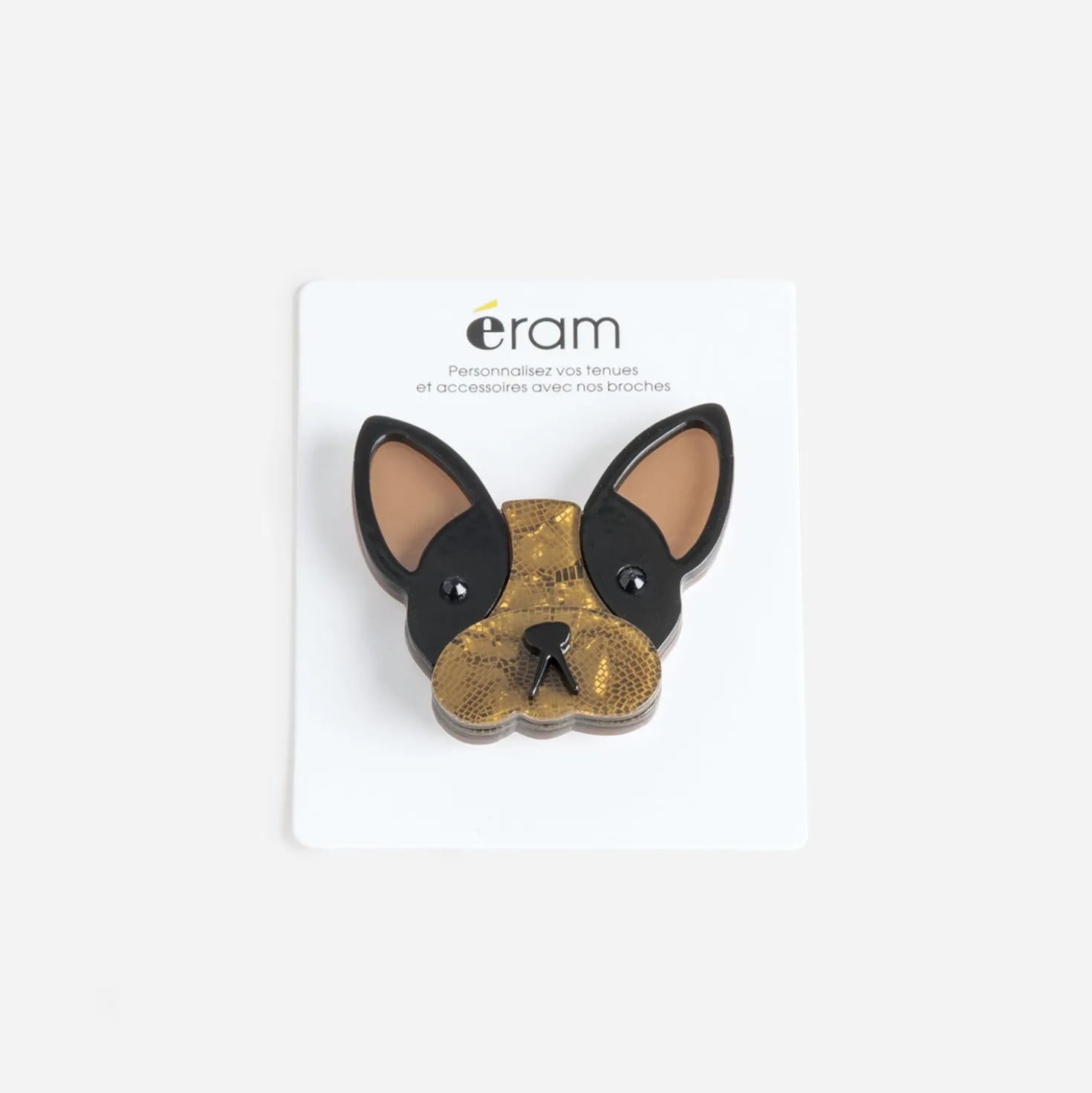 Broche noire forme chien