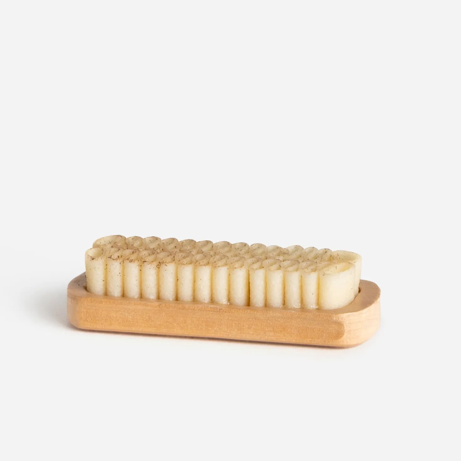 Brosse FAMACO crêpe et bois pour daim