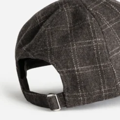 Casquette marron motif carreaux