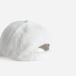 Casquette TEXTO blanche en bouclette