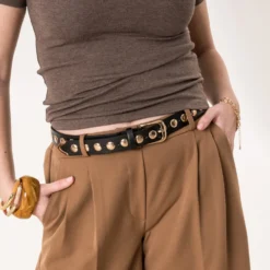 Ceinture noire décor maxi clous