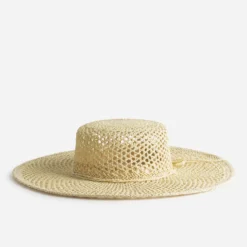 Chapeau écru ajouré
