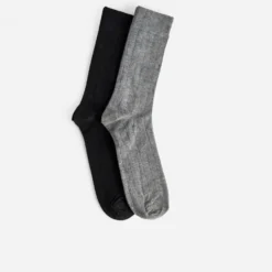 Chaussettes grises et noires Homme