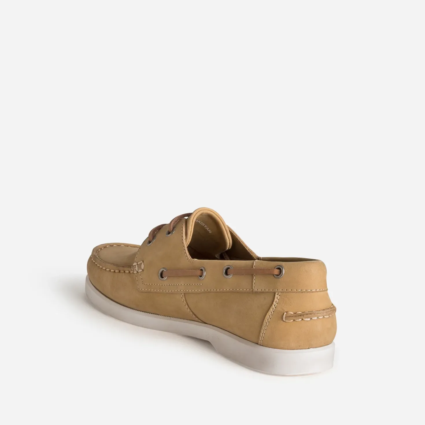 Chaussure-bateau camel cuir nubuck