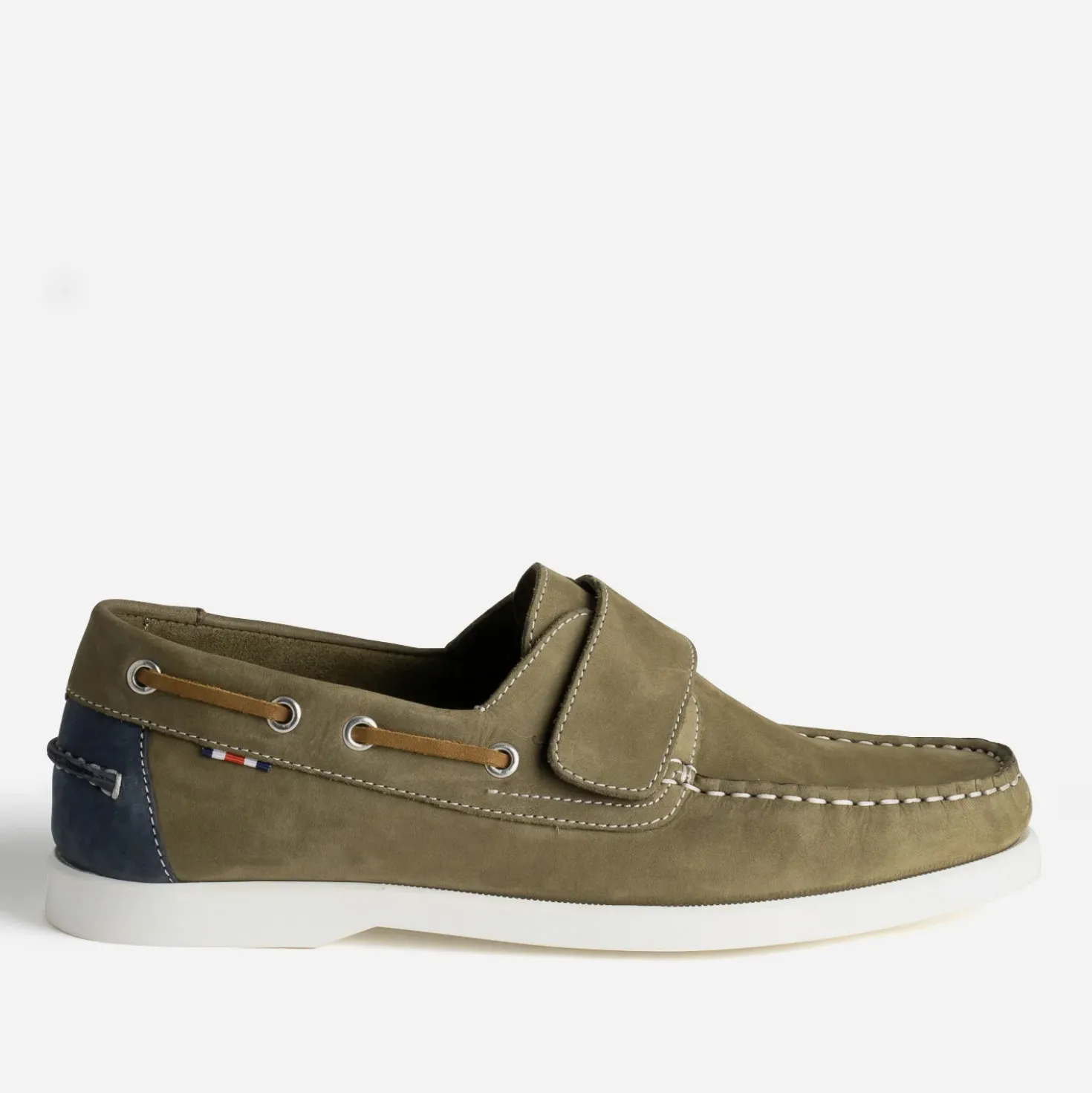 Chaussure-bateau kaki cuir nubuck scratch