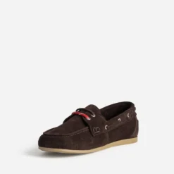Chaussure-bateau marron cuir velours
