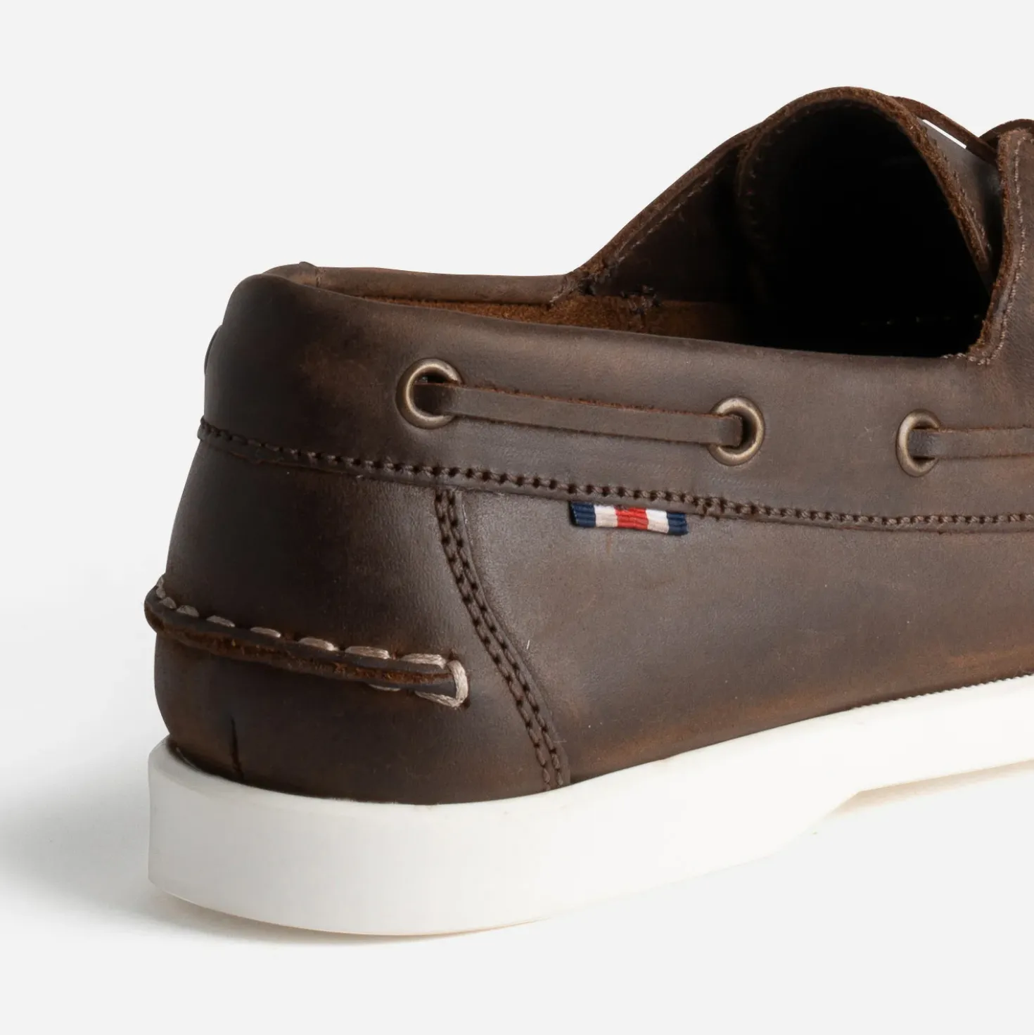 Chaussure-bateau marron foncé en cuir