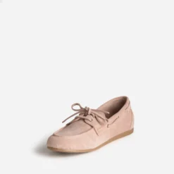 Chaussure-bateau rose cuir velours