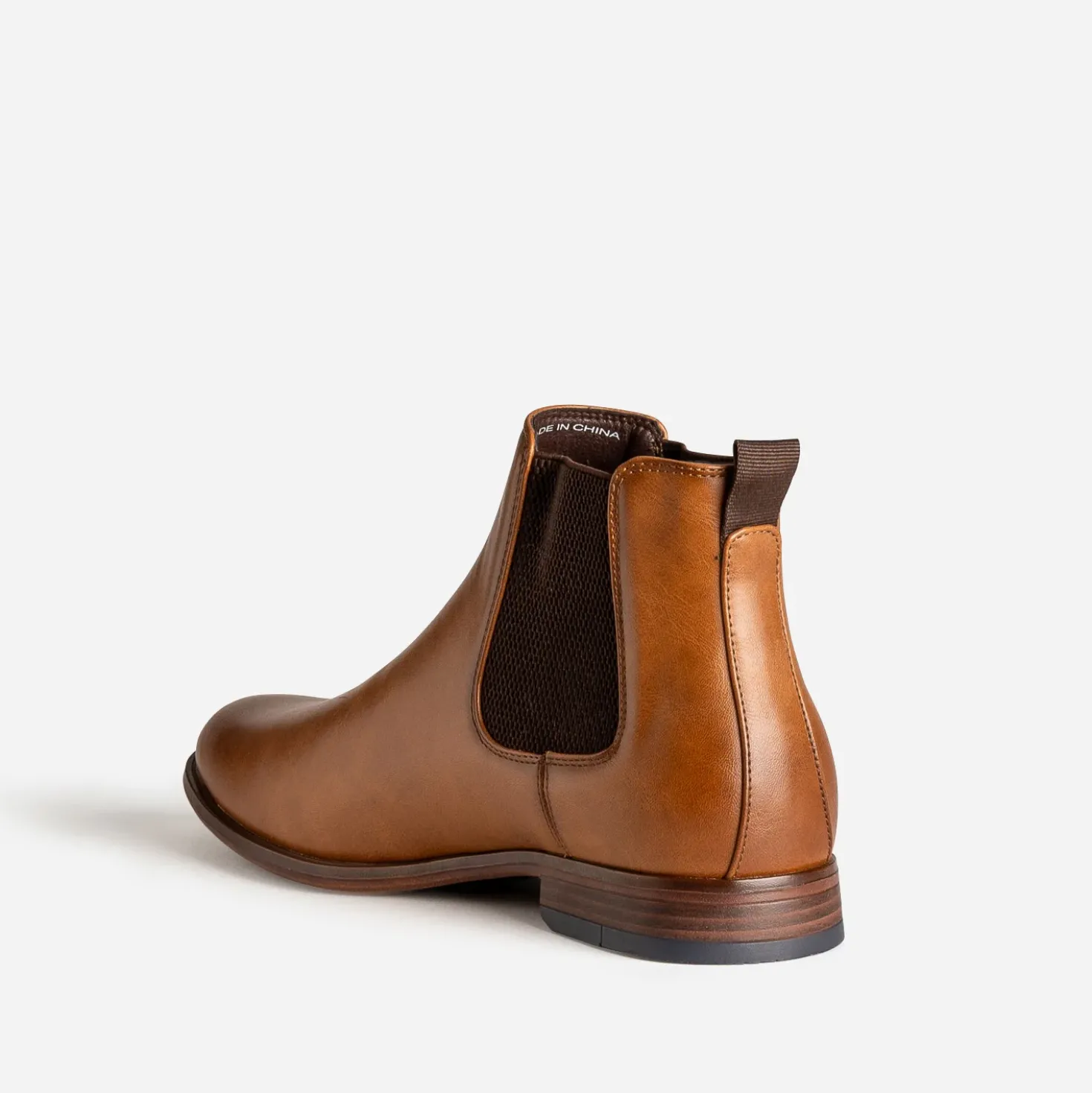 Chelsea boots camel