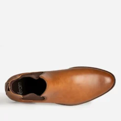 Chelsea boots camel
