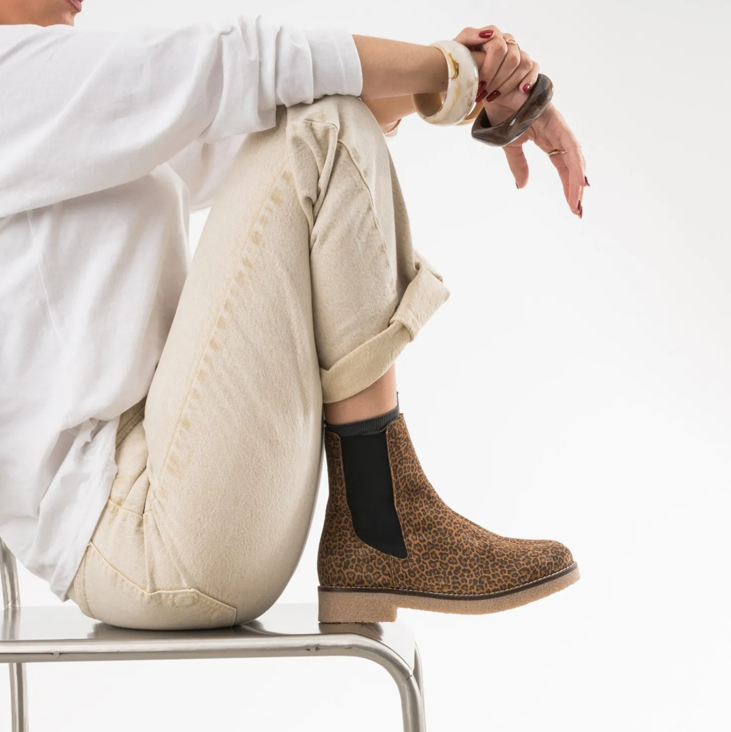 Chelsea boots camel cuir velours motif léopard