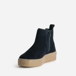Chelsea boots marine cuir velours semelle effet crêpe